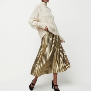 J Crew Collection Gold Pleated Skirt in Size 4P